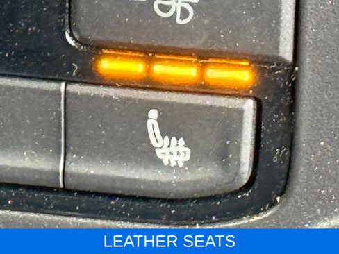 Used 2025 Volkswagen Atlas SEL Premium R-Line AWD/4WD image 21
