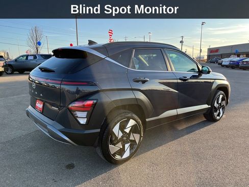 Used 2025 Hyundai Kona Limited image 6