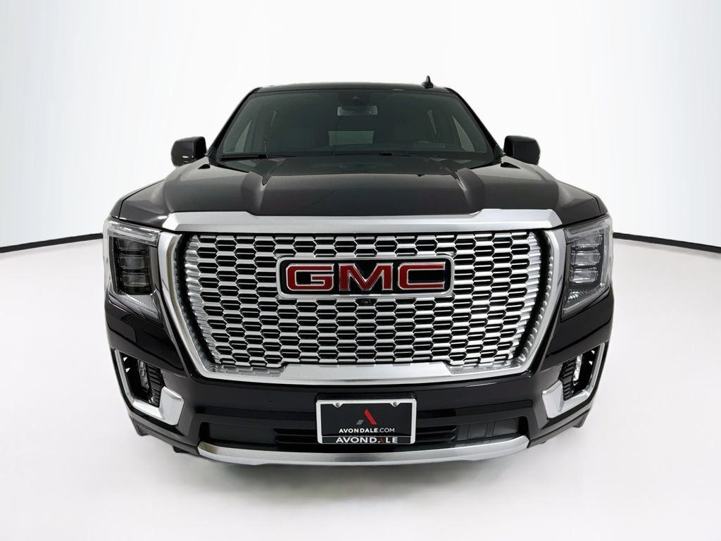 Used 2023 GMC Yukon XL Denali w/ LPO, Floor Liner Package AWD/4WD image 6
