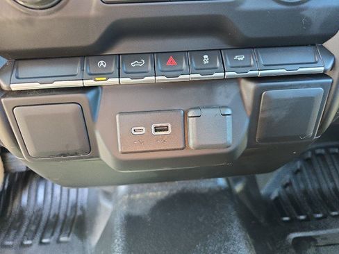 Used 2022 Chevrolet Silverado 1500 W/T w/ WT Fleet Convenience Package image 25