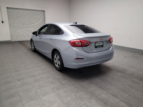 Used 2018 Chevrolet Cruze LS image 5