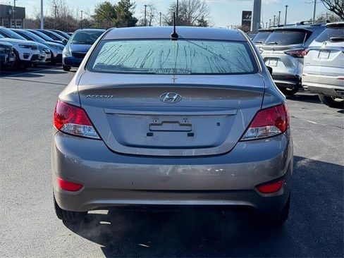 Used 2013 Hyundai Accent GLS w/ Premium Pkg image 5