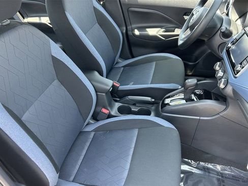 New 2025 Nissan Versa SV w/ Trunk Package FWD image 11