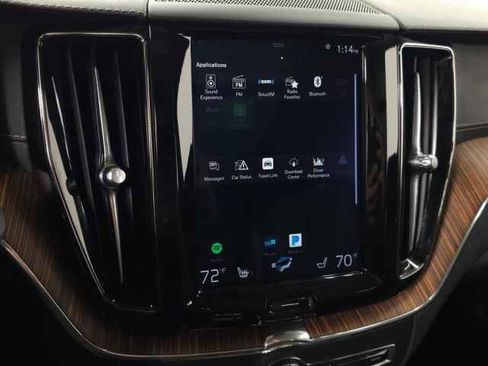 Used 2019 Volvo XC60 T8 Inscription image 27