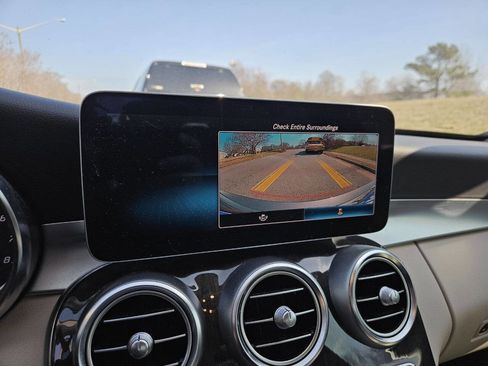 Used 2019 Mercedes-Benz C 300 Sedan image 19