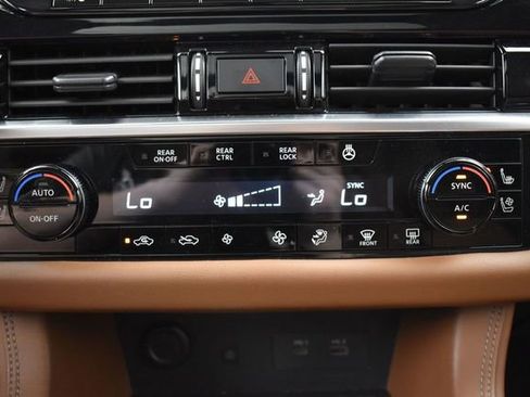 Used 2023 Nissan Pathfinder Platinum AWD/4WD image 20