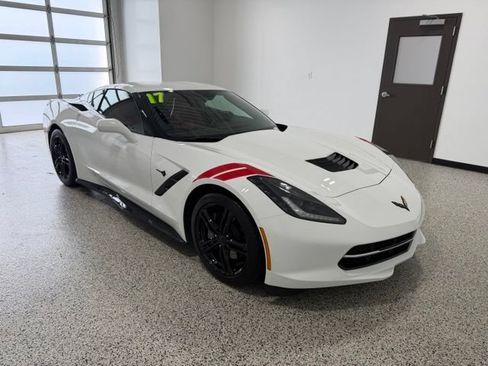 Used 2017 Chevrolet Corvette Stingray Coupe w/ Battery Protection Package RWD image 2