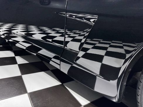 Used 2013 Chevrolet Corvette Convertible image 48