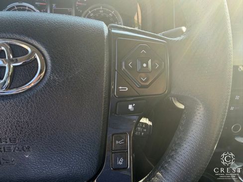 Used 2021 Toyota 4Runner Nightshade AWD/4WD image 17
