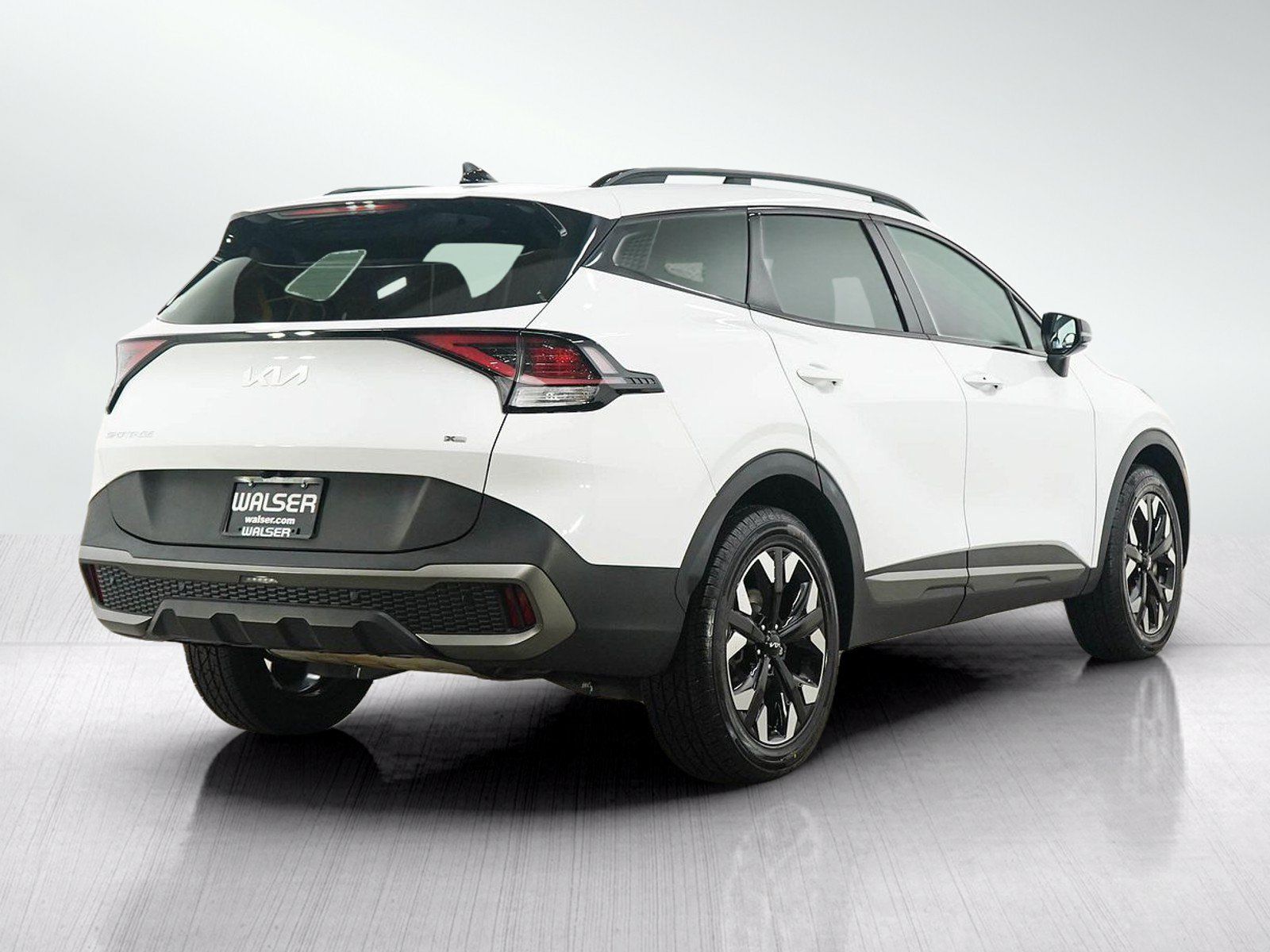 Used 2023 Kia Sportage X-Line w/ X-Line Premium Package AWD/4WD image 5