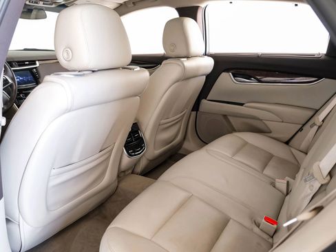 Used 2016 Cadillac XTS Premium FWD image 37