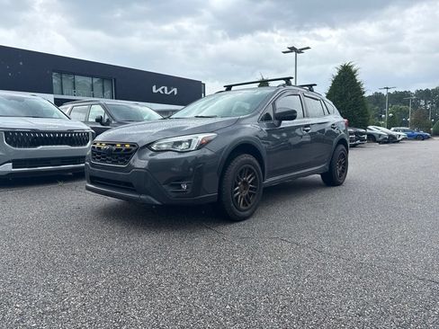 Used 2021 Subaru Crosstrek Hybrid w/ Moonroof Package w/Navigation AWD/4WD image 1
