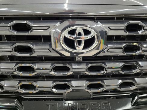 Used 2023 Toyota Tundra Platinum AWD/4WD image 10