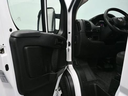 Used 2023 RAM ProMaster 2500 FWD image 21
