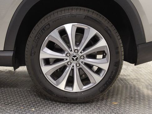 Used 2023 Mercedes-Benz GLE 350 4MATIC w/ Premium Package image 15