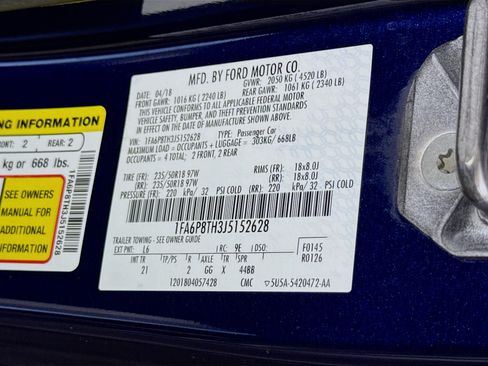 Used 2018 Ford Mustang Coupe w/ Equipment Group 101A RWD image 38
