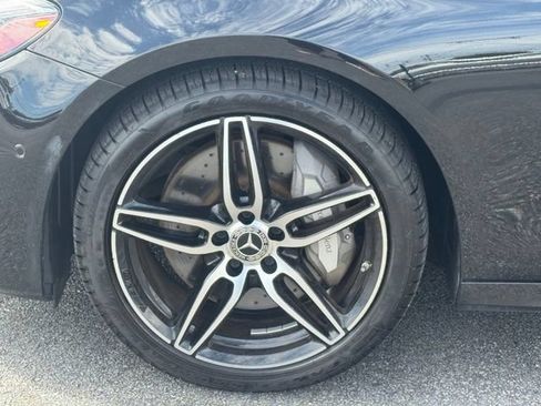 Used 2020 Mercedes-Benz E 450 4MATIC Sedan image 3