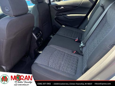 Certified 2024 Chevrolet Equinox LT FWD image 13