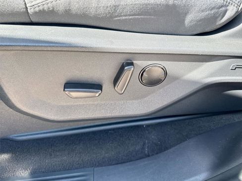 Certified 2025 Ford Expedition Active image 14