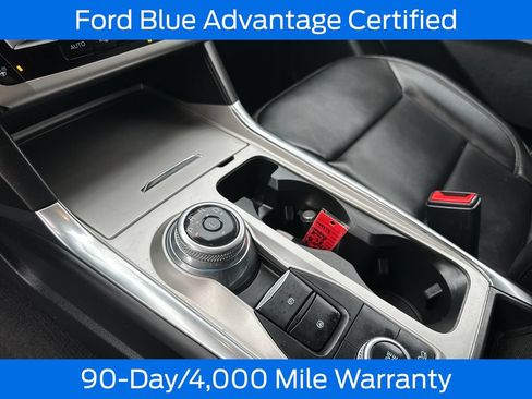 Certified 2022 Ford Explorer XLT w/ Equipment Group 202A AWD/4WD image 17