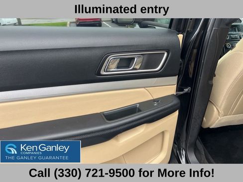 Used 2017 Ford Explorer XLT FWD image 46