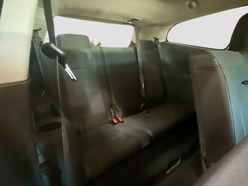 Used 2017 Chevrolet Traverse LT w/ Style and Technology Package image 28