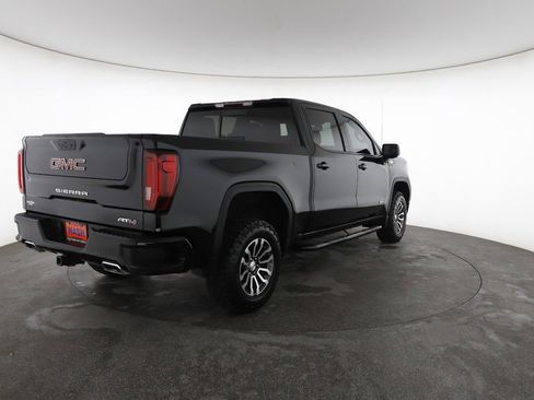 Used 2021 GMC Sierra 1500 AT4 w/ AT4 Preferred Package AWD/4WD image 12