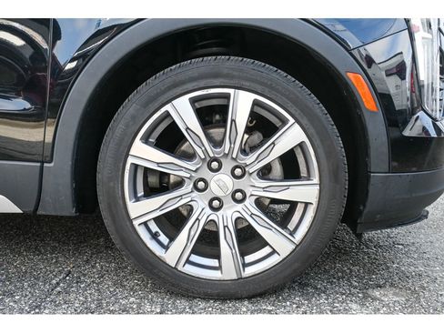 Used 2019 Cadillac XT4 Premium Luxury w/ Driver Assist Package image 5