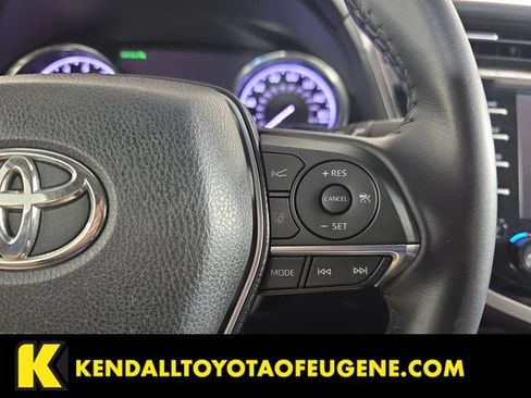 Used 2018 Toyota Camry XLE w/ Driver Assist Package FWD image 14