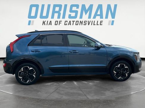 Certified 2023 Kia Niro Wind FWD image 7