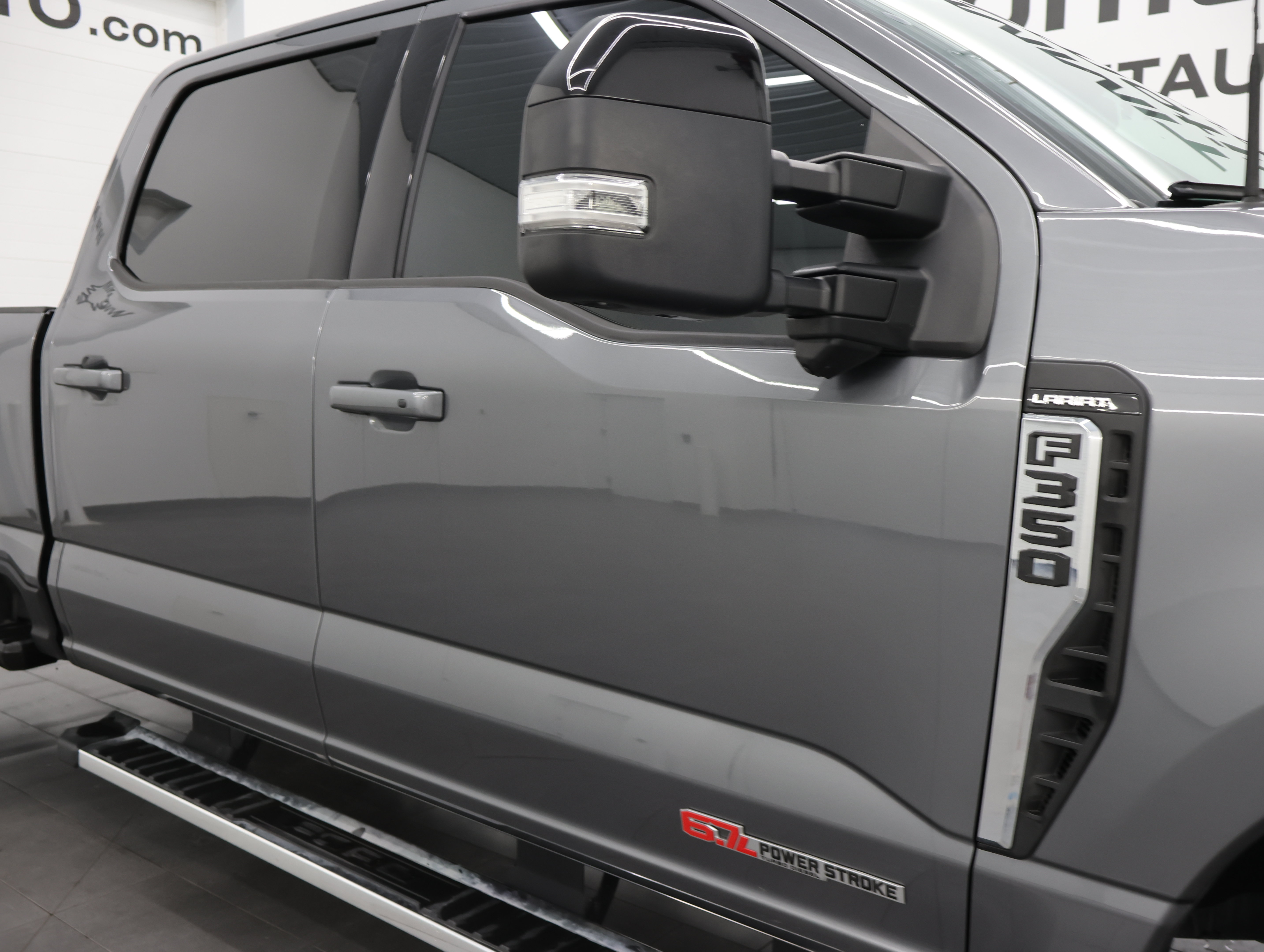 Used 2025 Ford F350 Lariat AWD/4WD image 28