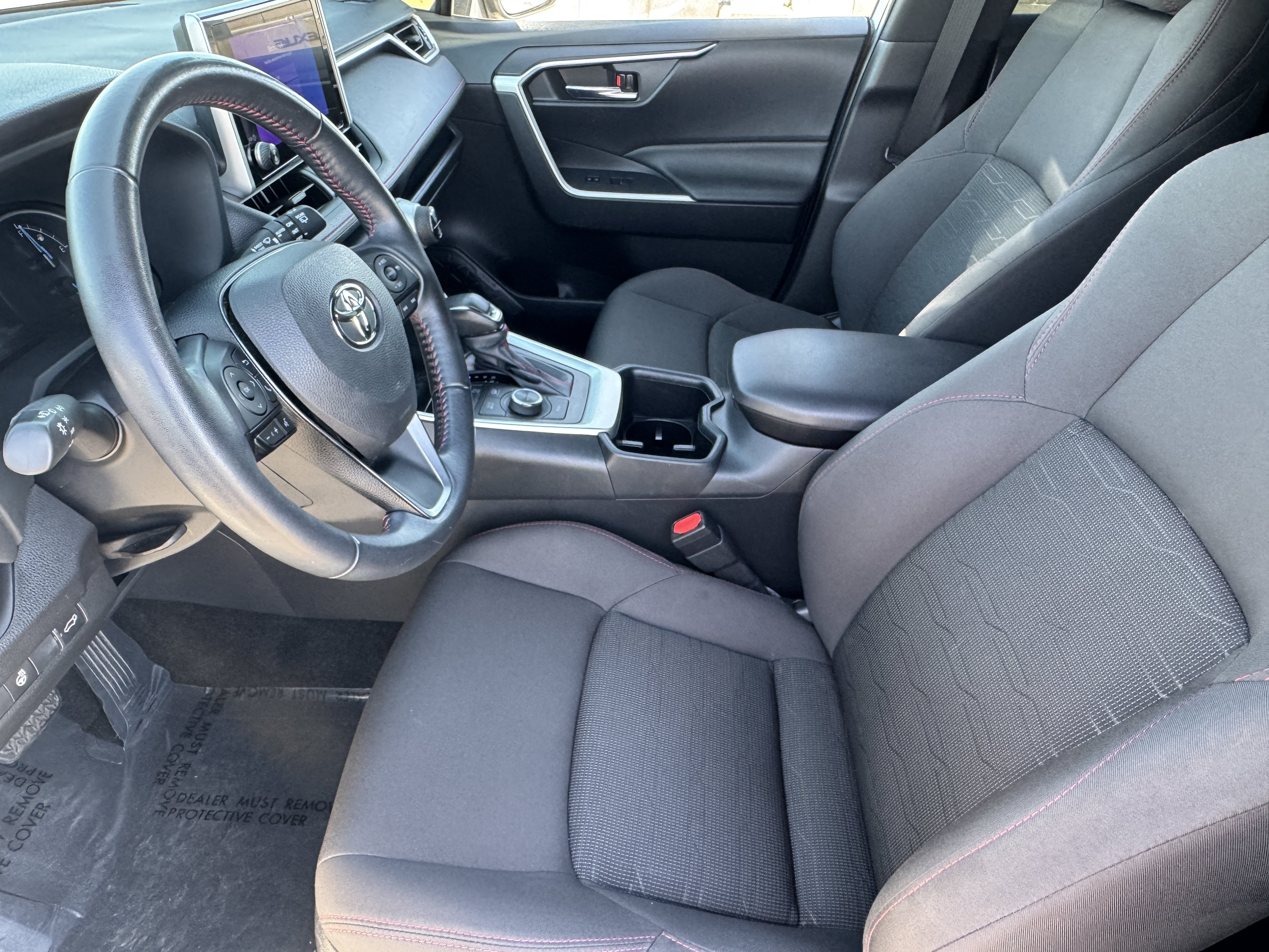 Used 2023 Toyota RAV4 SE w/ Weather & Moonroof Package AWD/4WD image 21
