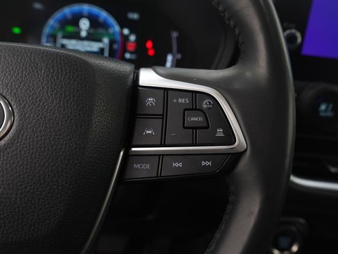 Used 2024 Toyota Grand Highlander XLE image 29