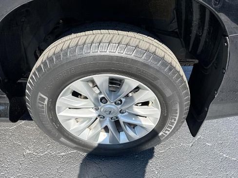 Used 2017 Lexus GX 460 Luxury image 33