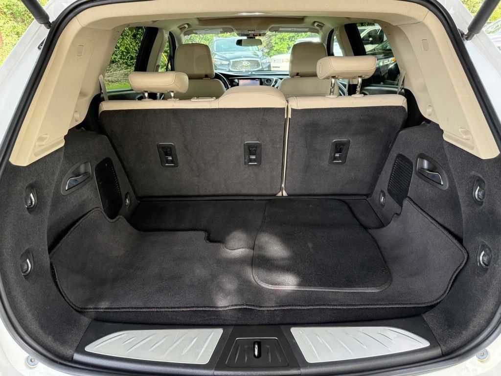 Used 2017 Buick Envision Essence FWD image 18