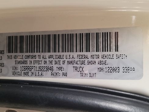 Used 2018 RAM 1500 Laramie Longhorn image 33