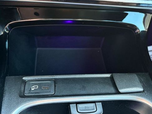 Used 2023 Mercedes-Benz CLA 250 image 27