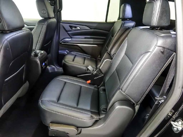 Certified 2026 Chevrolet Traverse LT AWD/4WD image 14