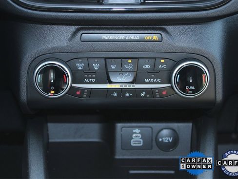 Used 2024 Ford Escape ST-Line w/ Cold Weather Package image 22