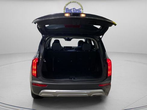 Used 2022 Kia Telluride S image 9