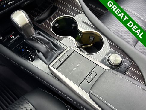 Used 2022 Lexus RX 350L Luxury image 20