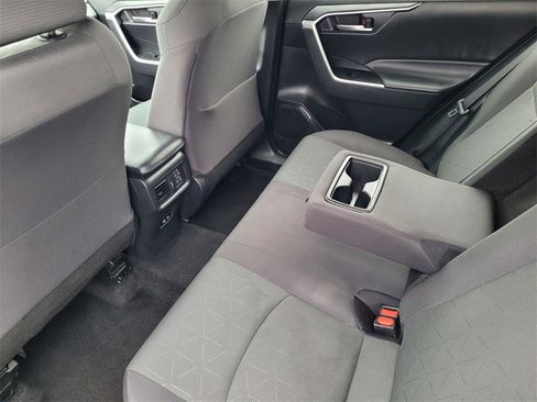 Used 2024 Toyota RAV4 XLE image 10