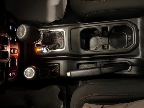 Used 2021 Jeep Wrangler Unlimited Rubicon AWD/4WD image 28