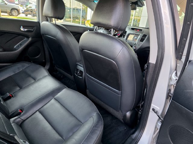 Used 2017 Kia Forte EX w/ EX Premium Plus Package FWD image 13