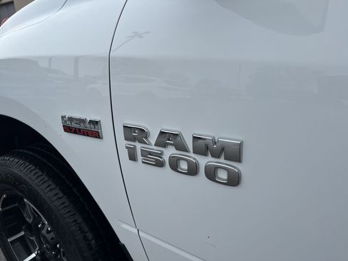 Used 2015 RAM 1500 Sport w/ Remote Start & Security Group image 11