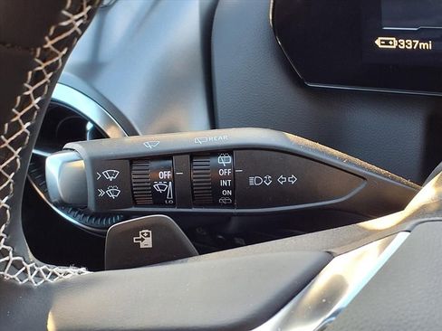 New 2026 Chevrolet Equinox EV LT image 18