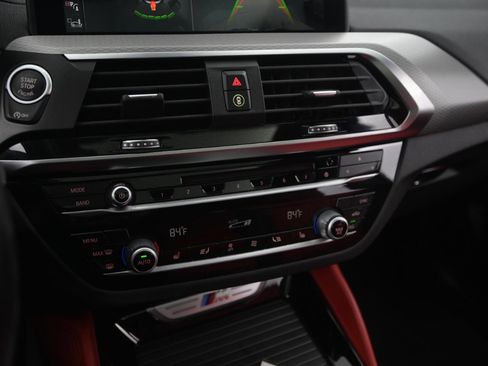 Used 2019 BMW X4 M40i w/ Premium Package image 32