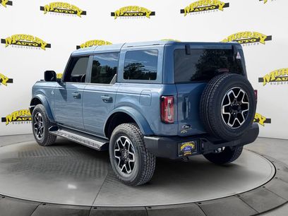 New 2025 Ford Bronco Outer Banks