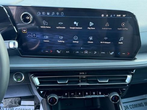 New 2026 Chevrolet Traverse LT w/ Driver Confidence Package image 4