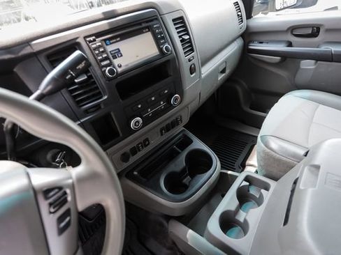 Used 2021 Nissan NV 3500 SV RWD image 37